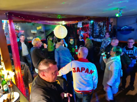 241101_Party_2.jpeg